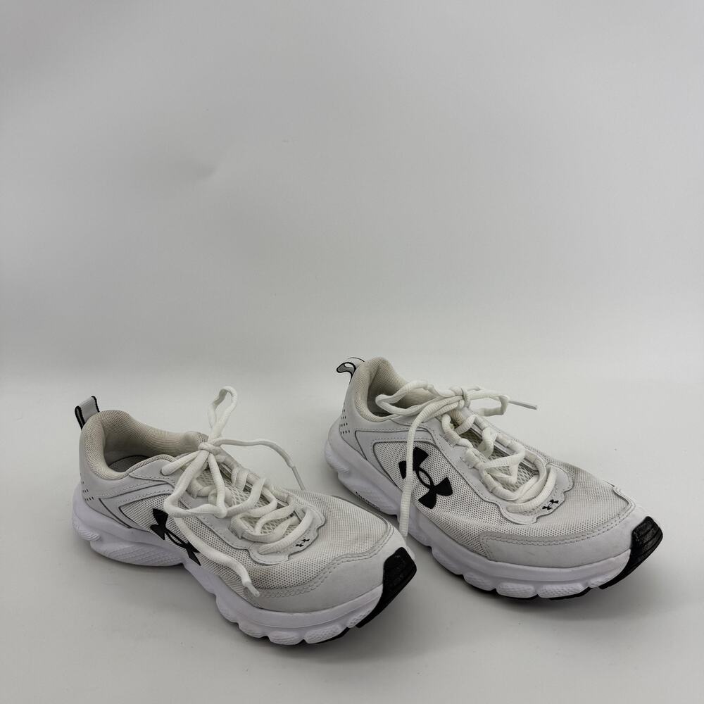 Under Armour Charged Assert 9 Shoes Womens 8.5 White Black Running 3024591-101